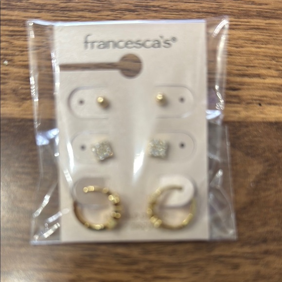 Francesca's Collections Gold Earring Set - Picture 1 of 2